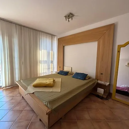 The Royal Pg Appartement