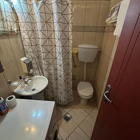 The Royal Pg Апартаменты *