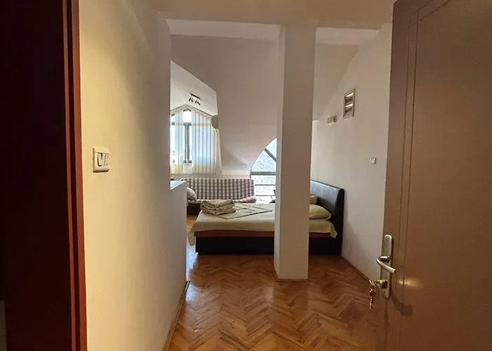 Lägenhet The Royal Pg